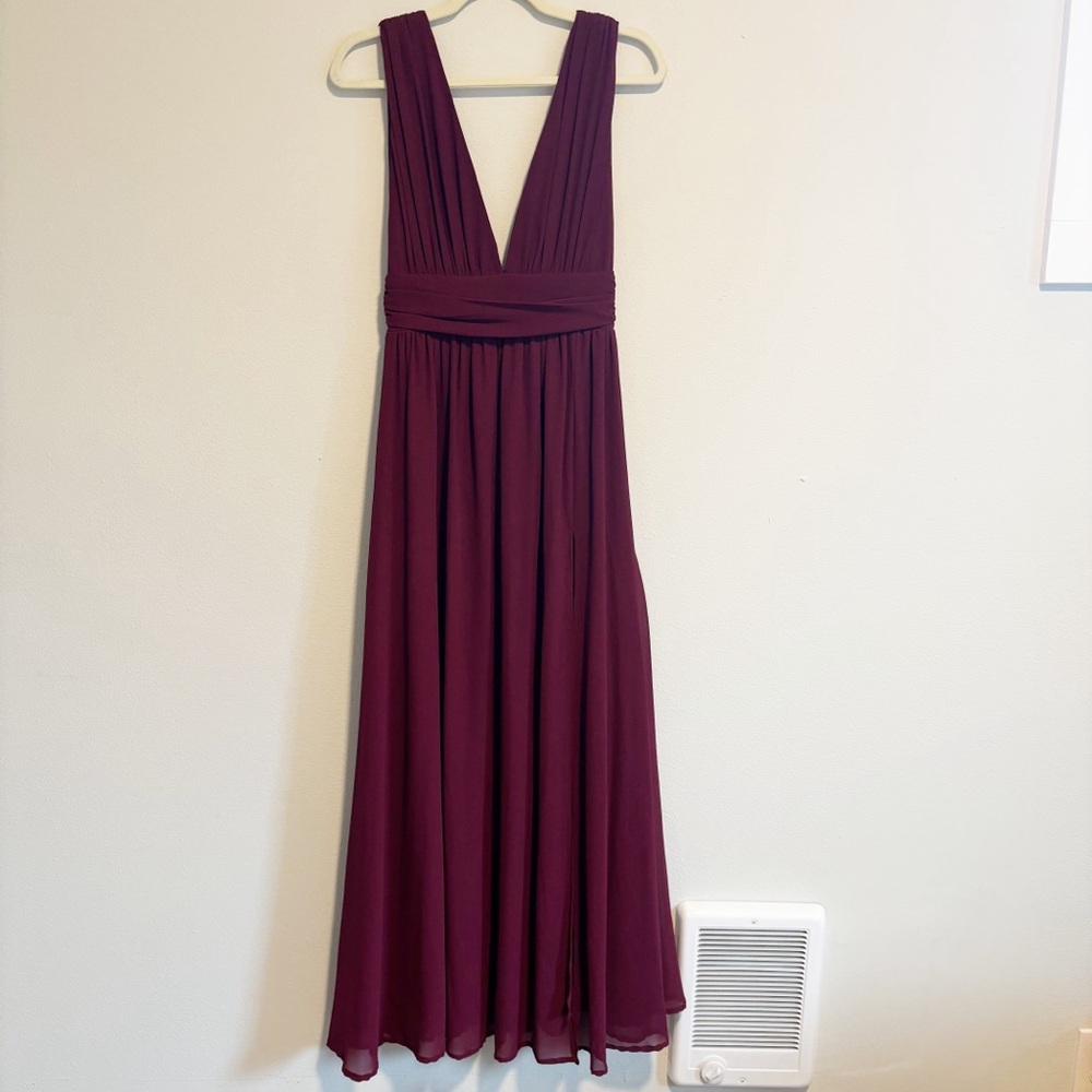 Lulus Maxi Dress Maroon Burgundy Formal Plunge Neckline Slit Size Small
